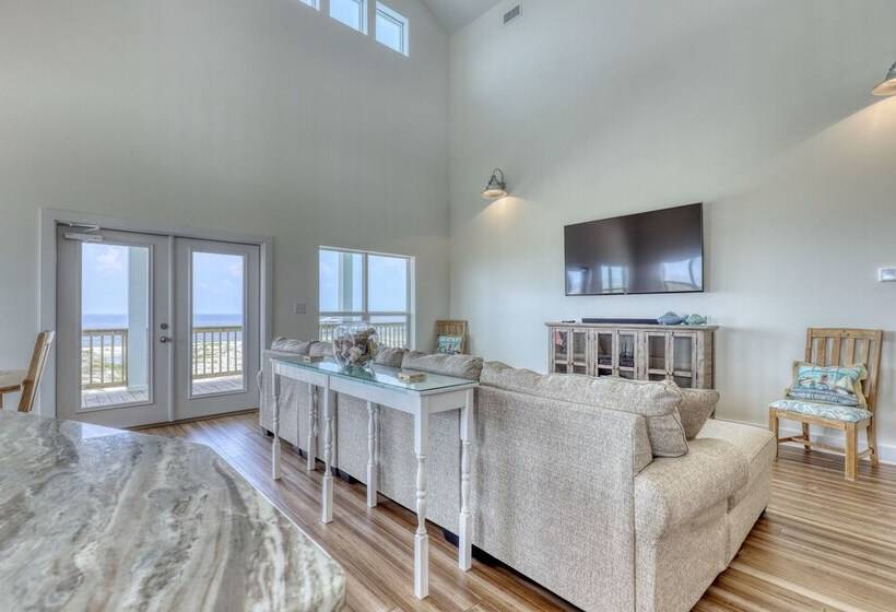 Salty Seahorse   Waterfront! Pet Friendly! Game Room, Pool Table, Beautiful Views   Room For The Who