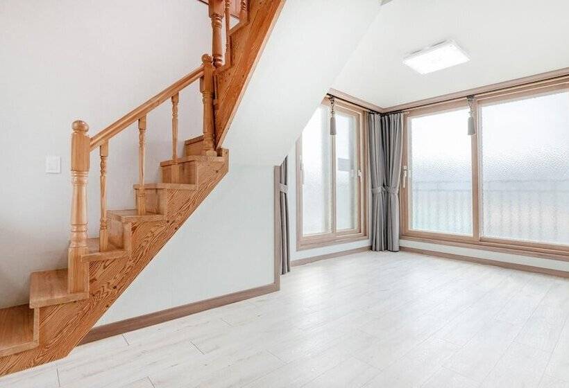 Samcheok Bongsuniunni Pension