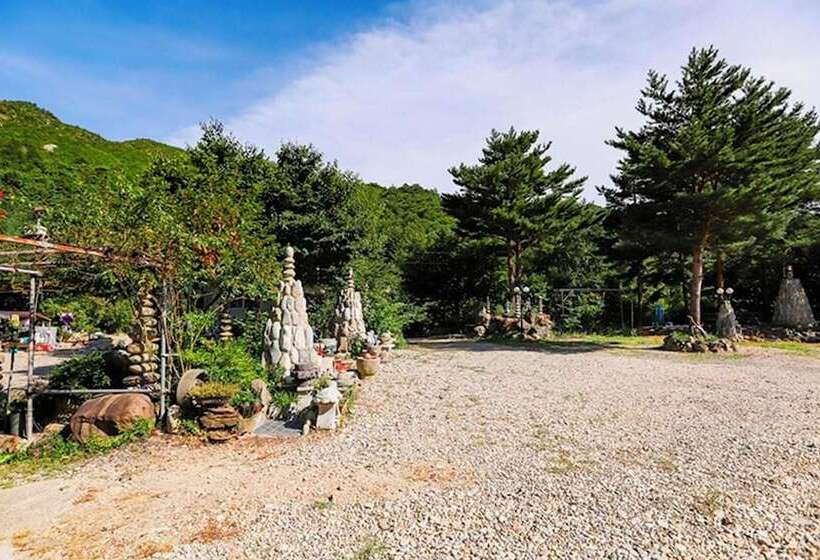 Samcheok Butnimne Pension