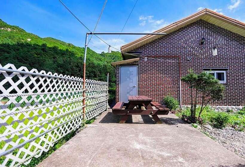 Samcheok Butnimne Pension