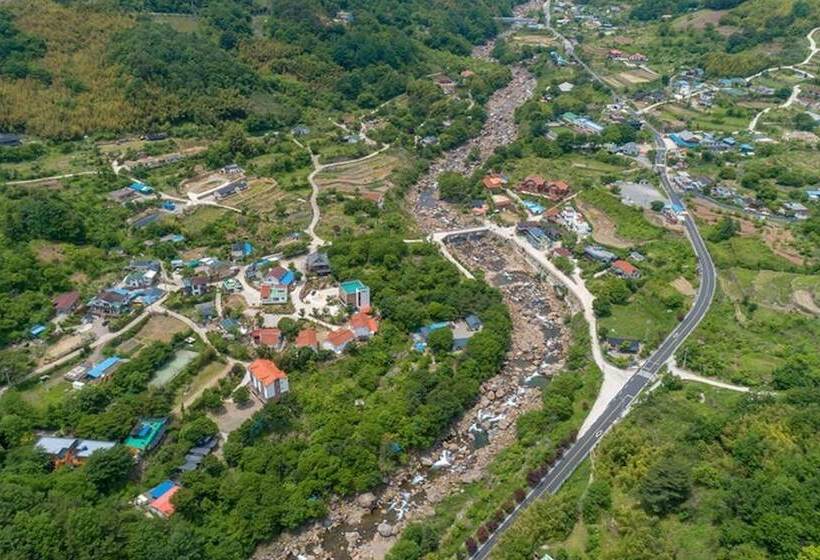 Sancheong Cheonrihyang Pension