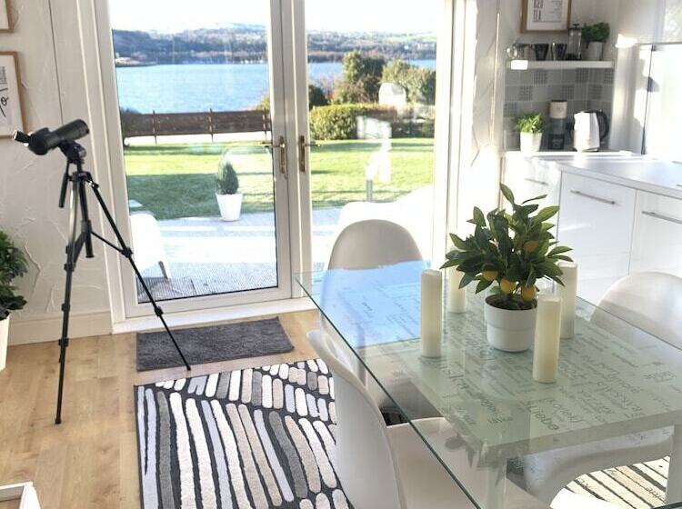 Seaview Cottage On The Island