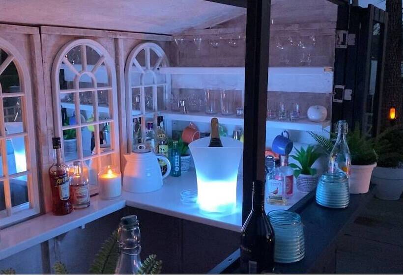 Seaview Cottage On The Island