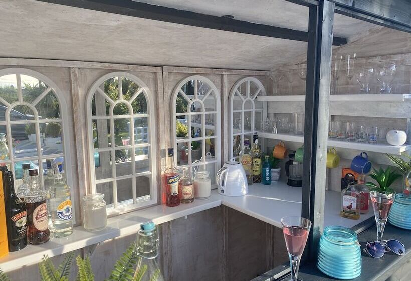 Seaview Cottage On The Island