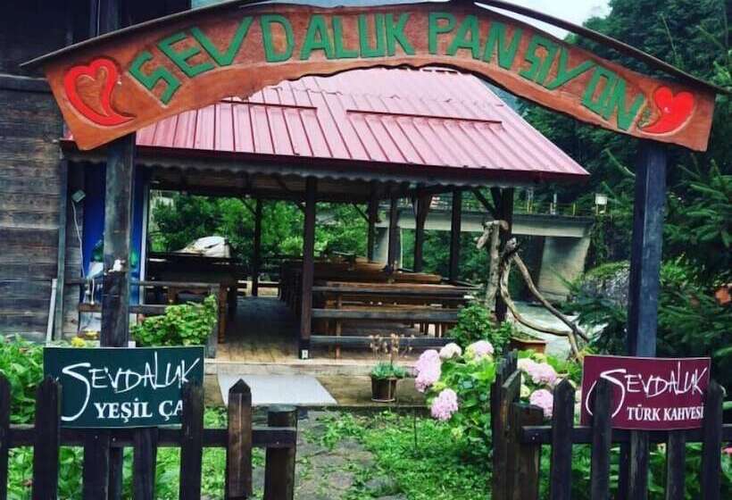 Sevdaluk Pansiyon