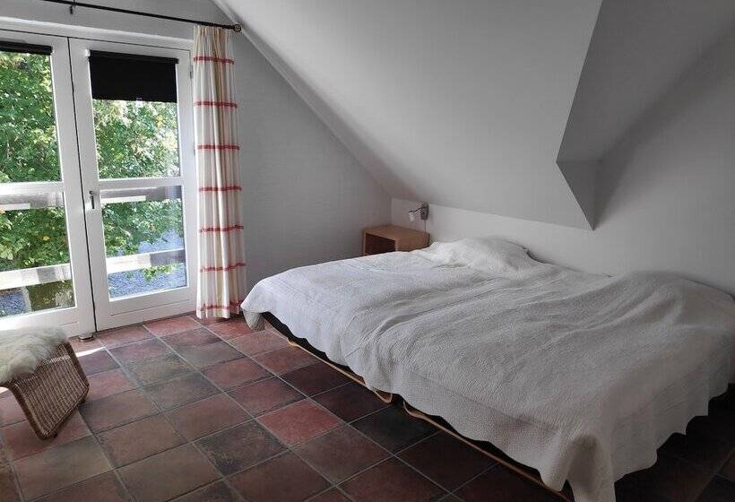 østergård Kulter Bed & Breakfast