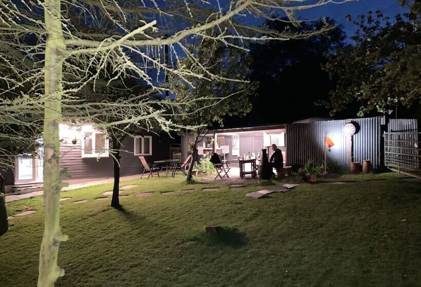 Stunning 2 Bed Cabin In Nantglyn Denbigh