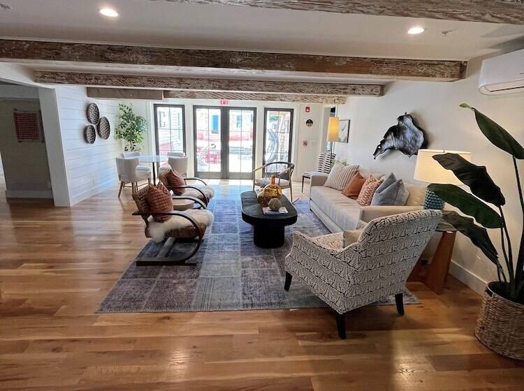 The Franklin Hotel Martha S Vineyard