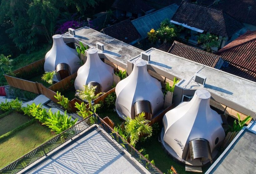 Triyana Resort And Glamping