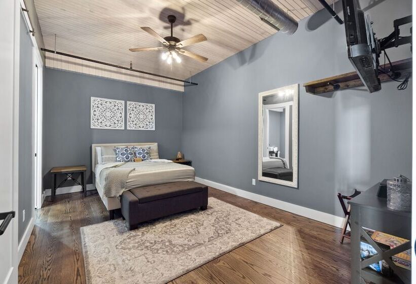 Urban Lofts