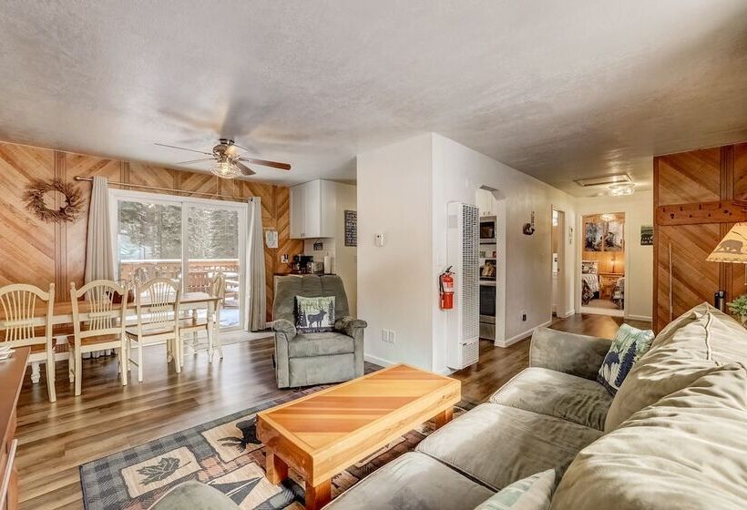 Whispering Pines Cabin   Family And Pet Friendly Abode