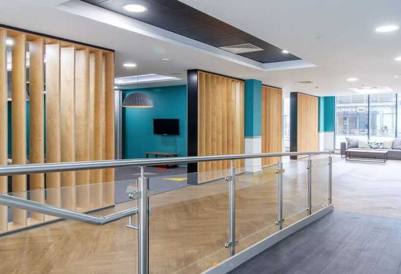 Общежитие Rooms & Studios Students Only Coventry