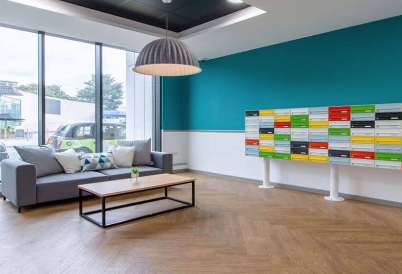 Общежитие Rooms & Studios Students Only Coventry