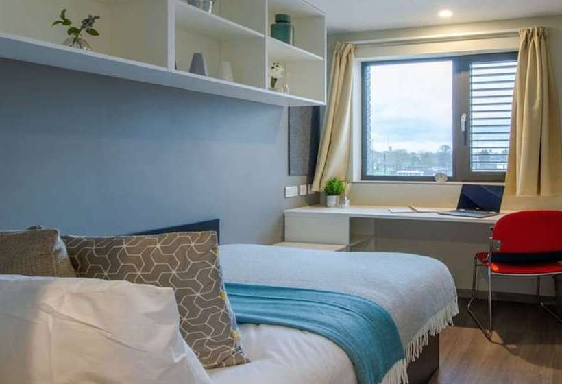 Общежитие Rooms & Studios Students Only Coventry