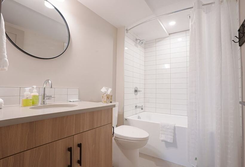 Basecamp Suites Banff