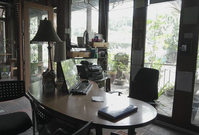 تختخواب و صبحانه Casa Alegria Antipolo By Cocotel