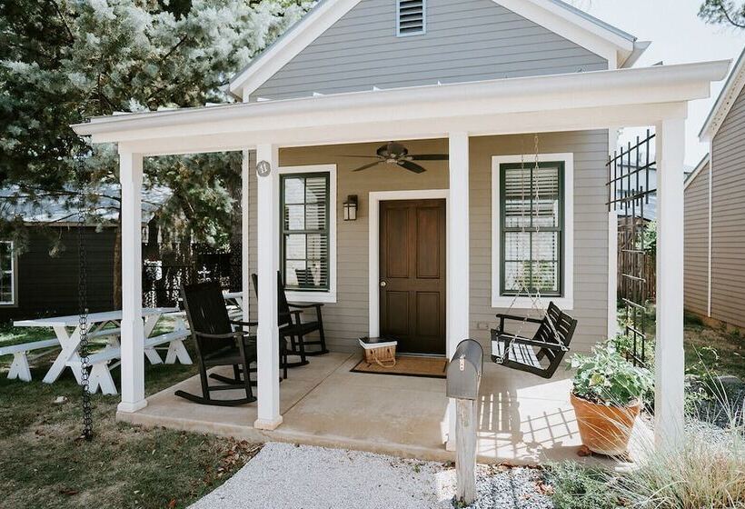 住宿加早餐  Hill Country Herb Garden