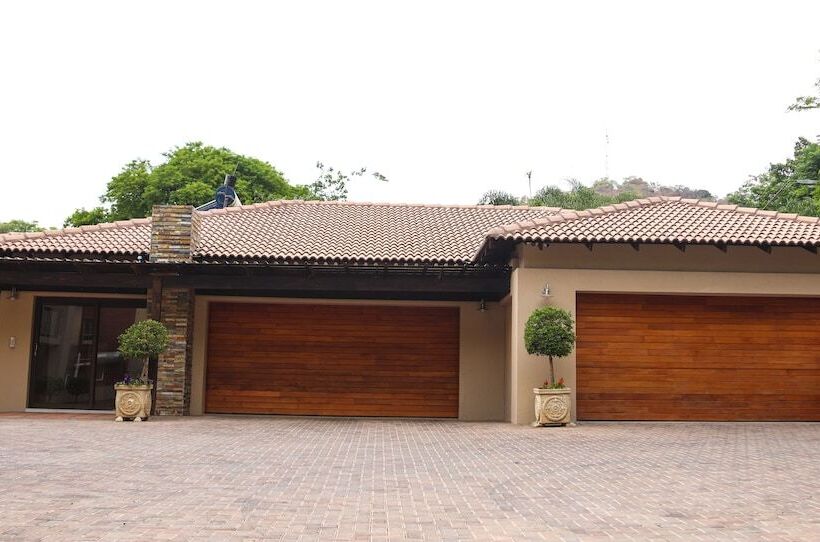 צימר Letsatsing Lodge