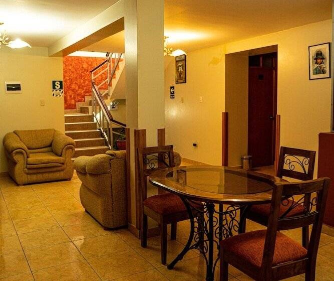 تختخواب و صبحانه Posada Real Desaguadero