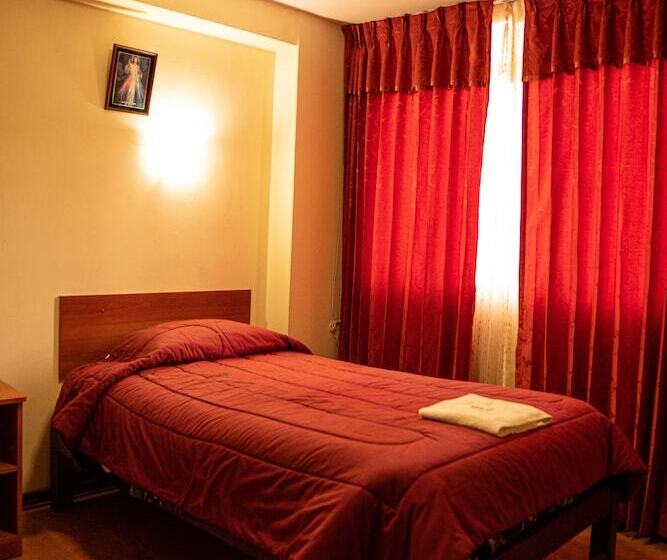 تختخواب و صبحانه Posada Real Desaguadero