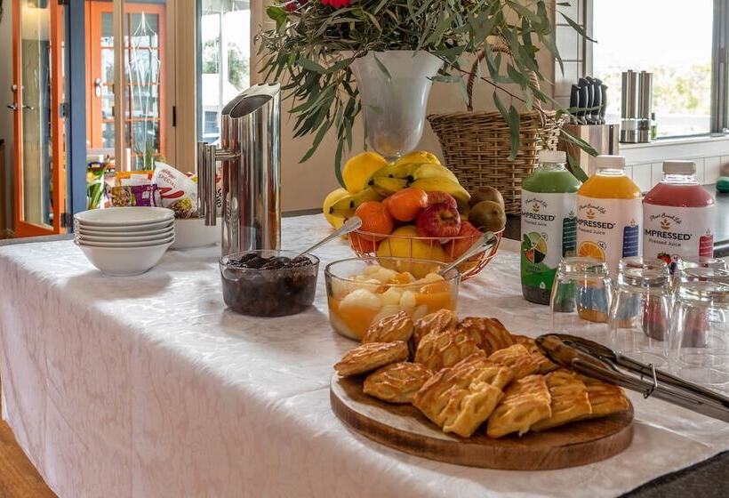 민박 Riverview House Younghusband