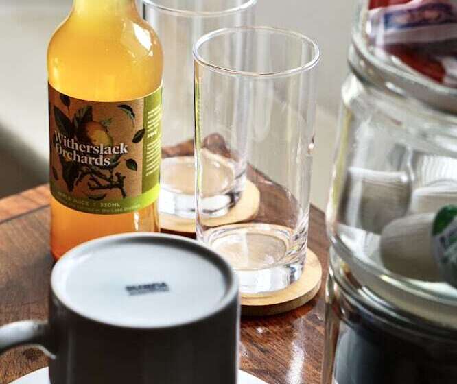 צימר The Derby Arms Witherslack