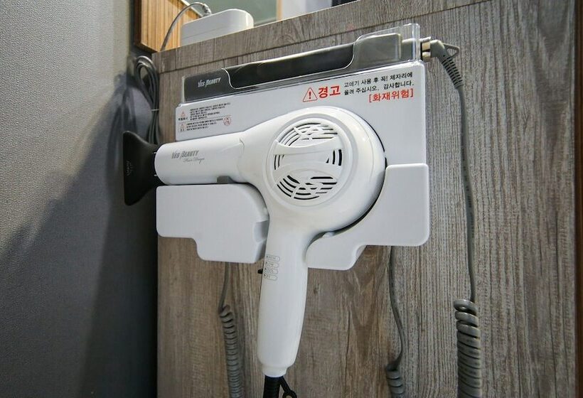 Cheongsong Baegunjang Motel