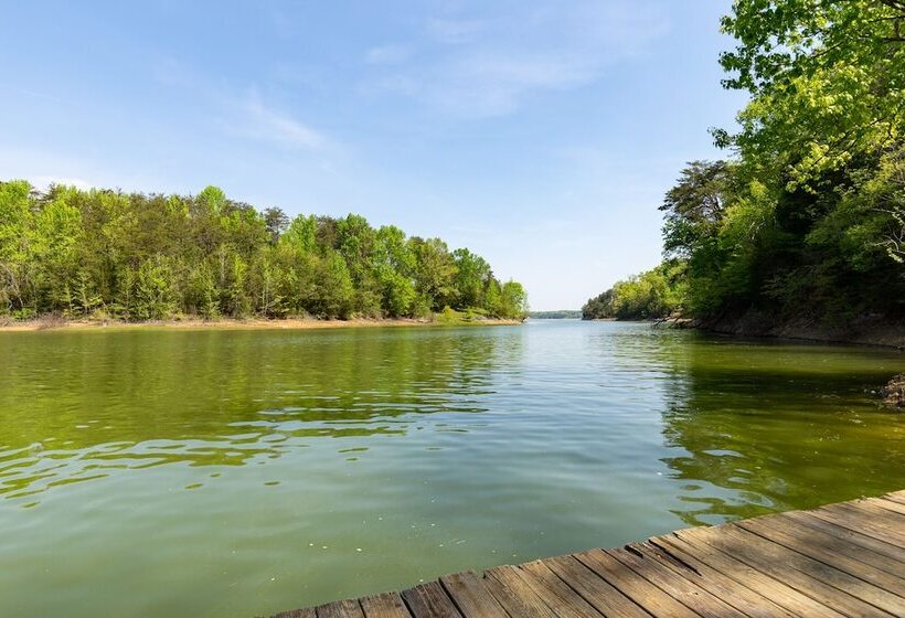 Country Oasis