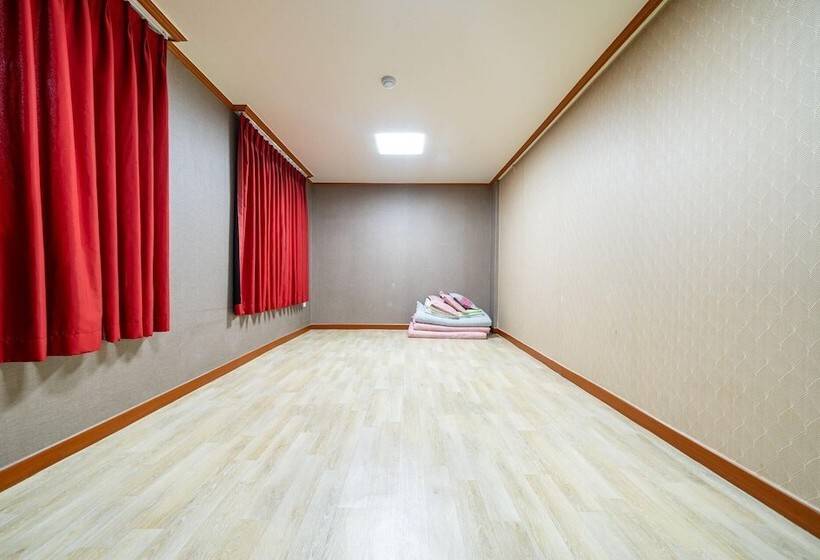 Donghae Guibuin Motel