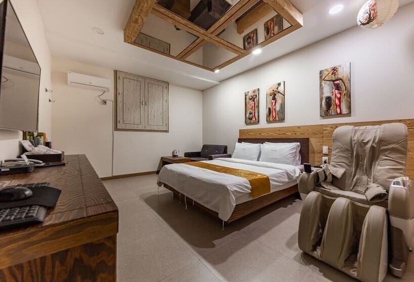 Goesan Y Self Check In Motel