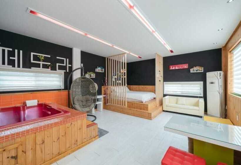 Hoengseong Cabin Town Pension