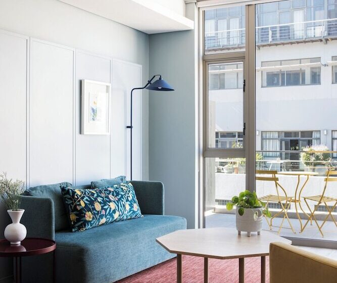 Home Suite Hotels De Waterkant