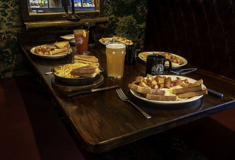 簡易ホテル The Guv’nor