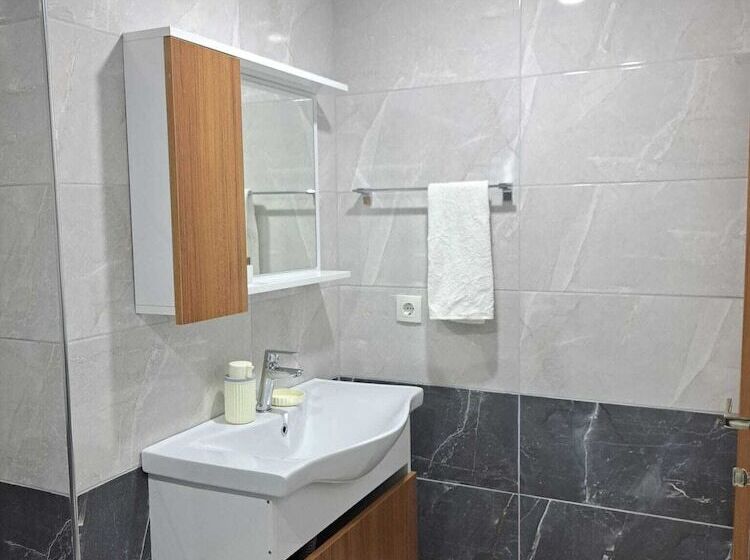 בית מלון כפרי Ada Apart &