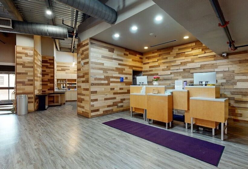 فندق Aggieland Boutique