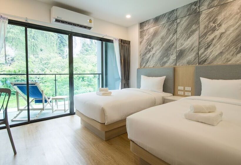 호텔 B2 Krabi Ao Nang Premier Resort