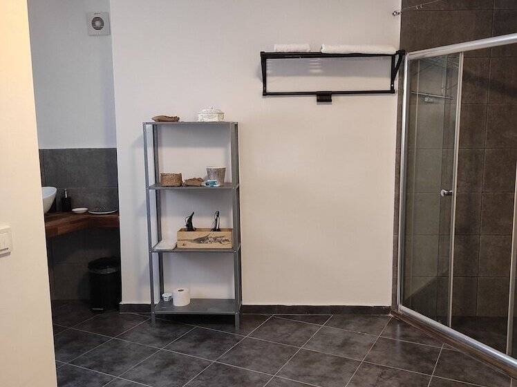 בית מלון כפרי Beige Rooms