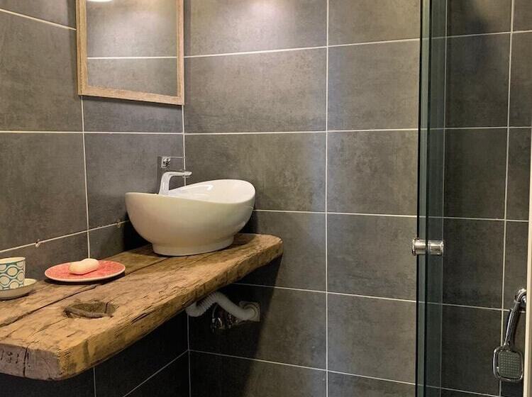 בית מלון כפרי Beige Rooms