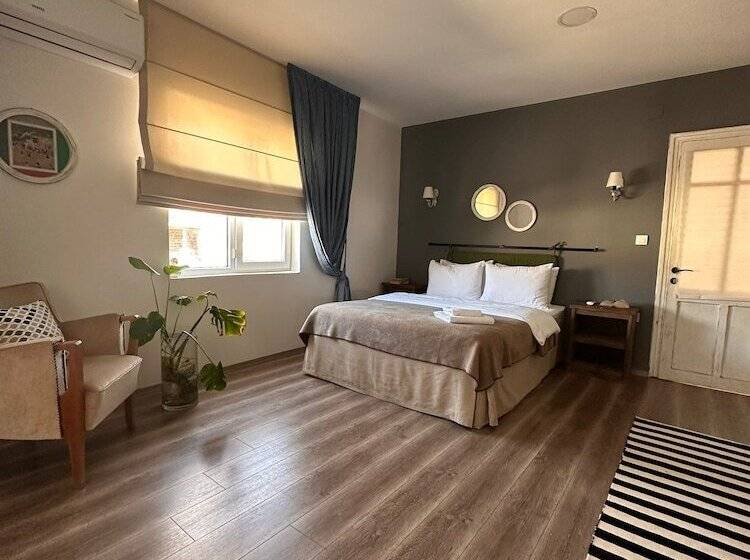 בית מלון כפרי Beige Rooms