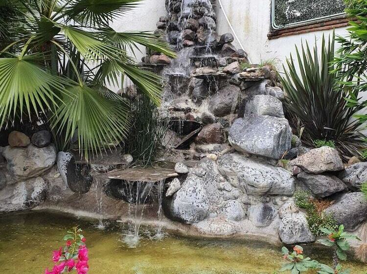 فندق Boutique Quince & 15