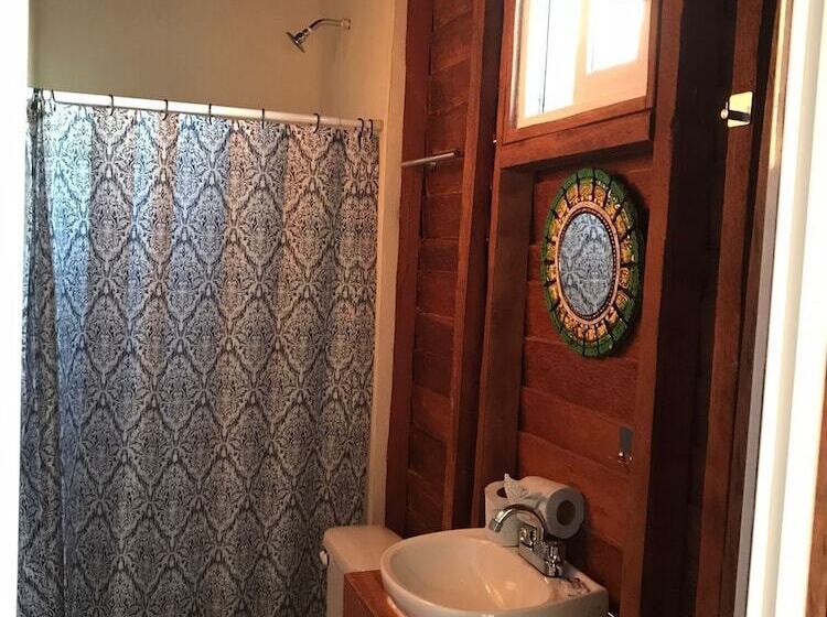 ホテル Cabañas Chac Mool Downtown