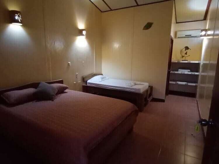 فندق Cocodrilo Sierpe