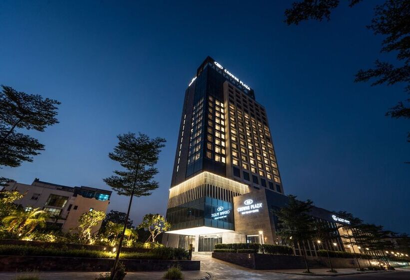هتل Crowne Plaza Vinh Yen City Centre, An Ihg
