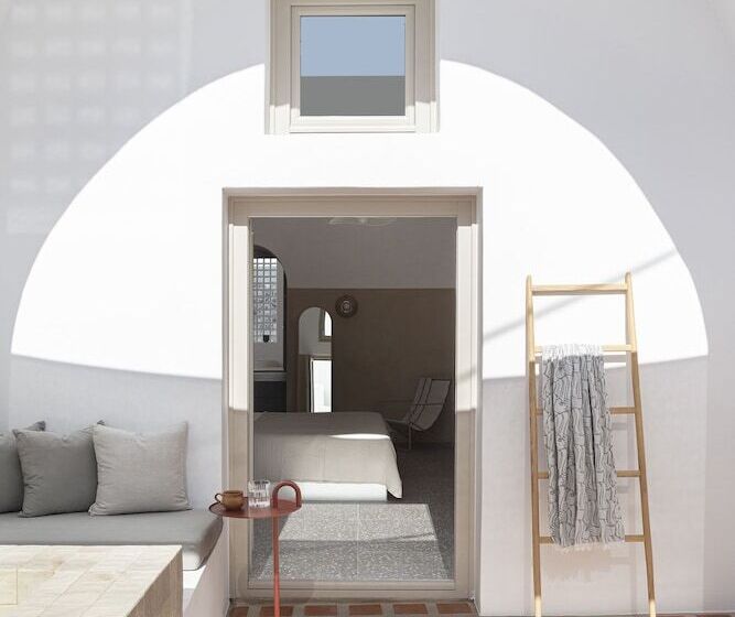 Отель Ethos Vegan Suites