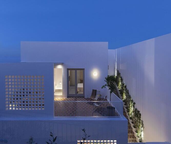 Отель Ethos Vegan Suites