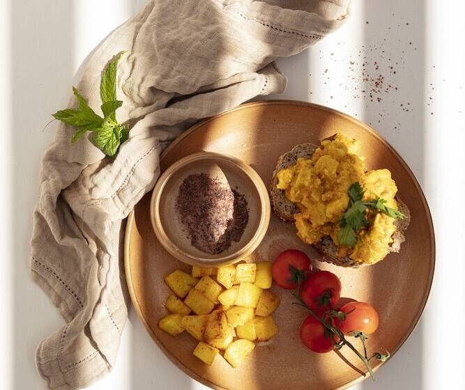 Отель Ethos Vegan Suites