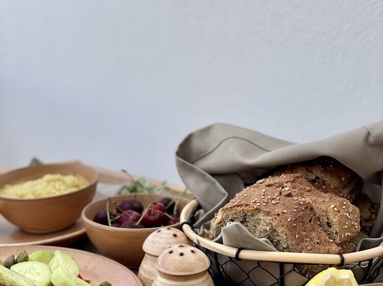 Отель Ethos Vegan Suites