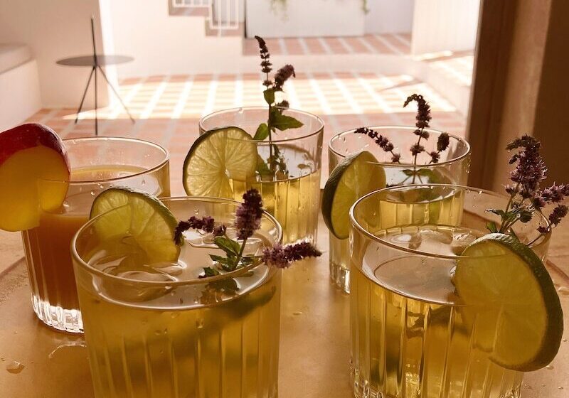 Отель Ethos Vegan Suites