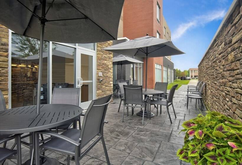 בית מלון כפרי Fairfield By Marriott Inn & Suites Rochester Hills