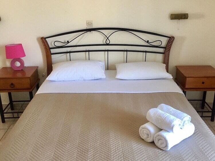 فندق Georgia Studios